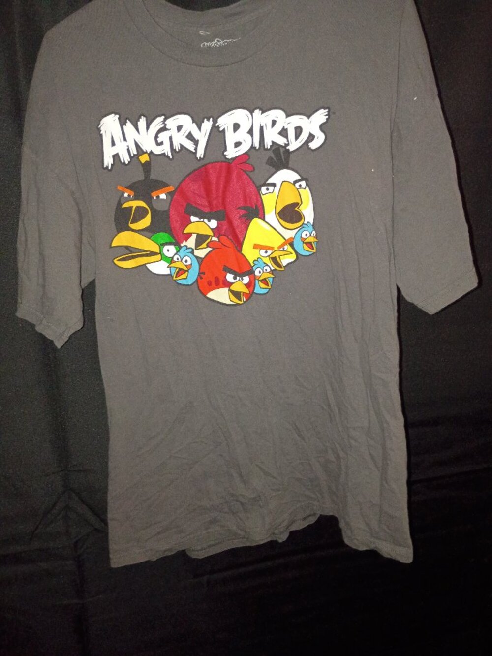 ANGRY BIRDS HEATHER GREY XL T SHIRT IN VERY GOOD CONDITION